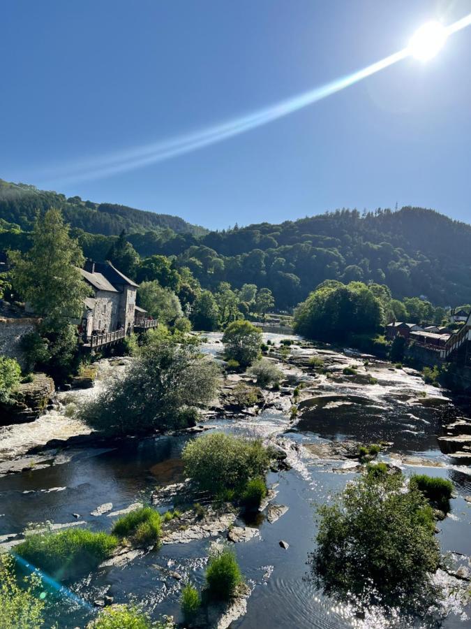 Riversdale House Bed & Breakfast Llangollen Exteriér fotografie